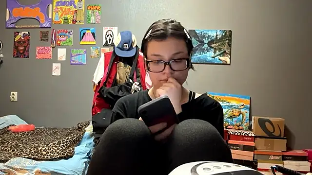 AngelLune online show from February 7, 7:39 pm