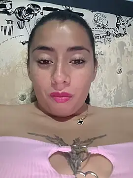 ashleymonroe4 online show from April 9, 1:38 am