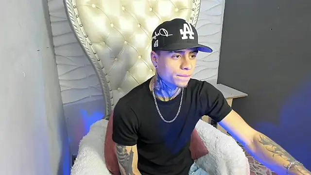 Snapshot of acxel_prescot chatting on February 25, 8:18 pm acxel prescot online show from February 25, 8:18 pm