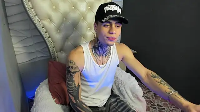 Snapshot of acxel_prescot chatting on February 27, 7:47 pm acxel prescot online show from February 27, 7:47 pm