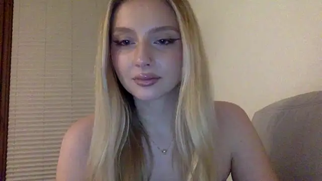 MayaWetDream online show from March 2, 6:26 pm