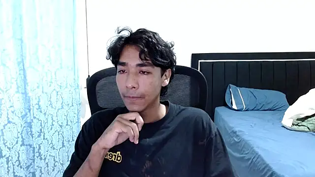 Pedestal diamant online show from April 7, 12:55 am