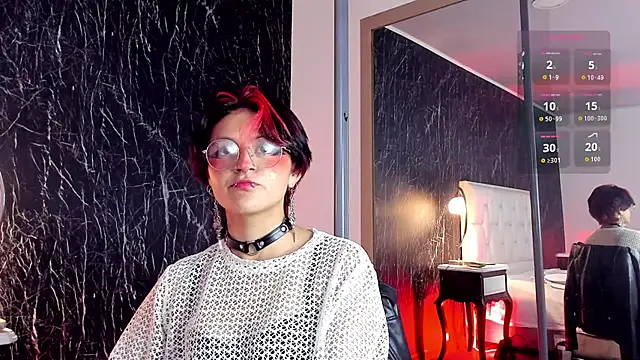 Snapshot of YuuMiko chatting on February 25, 12:15 pm YuuMiko online show from February 25, 12:15 pm