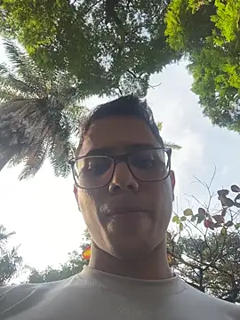 Snapshot of Gael_Velaryx chatting on February 14, 9:55 pm Gael Velaryx online show from February 14, 9:55 pm