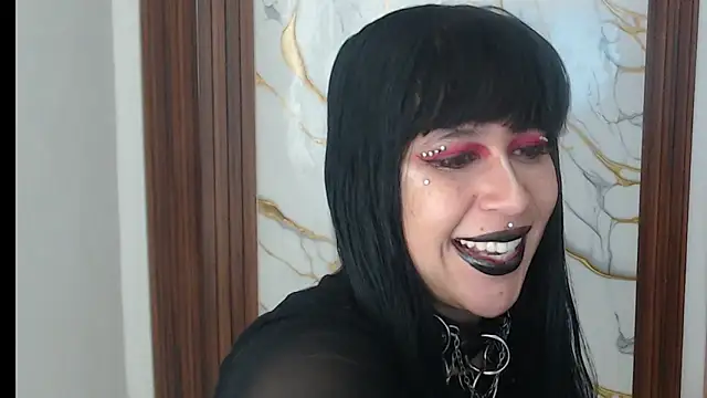 Snapshot of valen_ros chatting on April 4, 8:45 am valen ros online show from April 4, 8:45 am