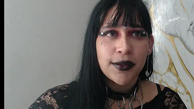 Snapshot of valen_ros chatting on May 6, 8:25 pm valen ros online show from May 6, 8:25 pm