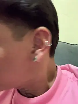 Snapshot of seucasal chatting on February 27, 12:32 am seucasal online show from February 27, 12:32 am