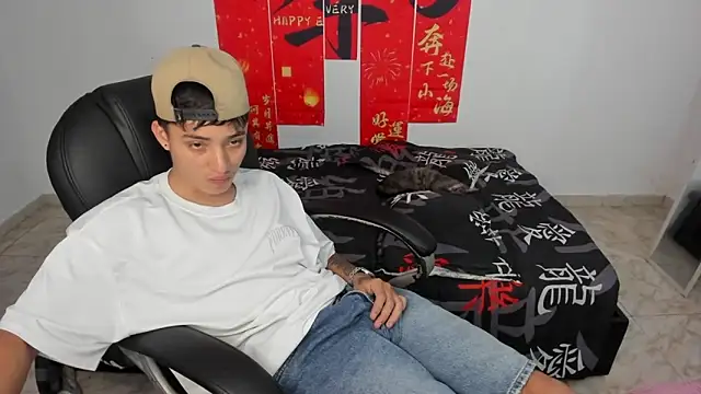 Wesleey-Boy online show from April 13, 8:03 pm