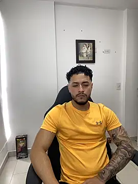 MattiaDupont online show from April 17, 8:01 pm