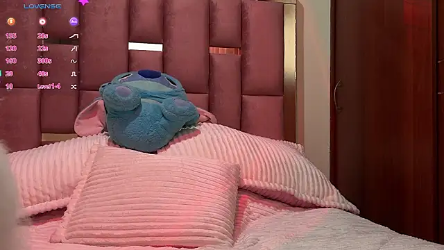 Zaphiroo 10 online show from February 27, 9:26 pm