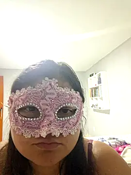 Snapshot of GatinhaGarota chatting on February 5, 1:54 am GatinhaGarota online show from February 5, 1:54 am