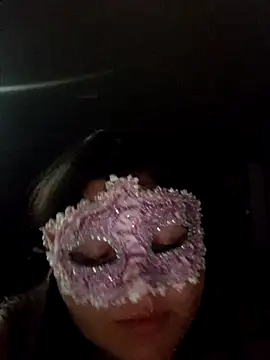 Snapshot of GatinhaGarota chatting on March 2, 12:02 am GatinhaGarota online show from March 2, 12:02 am