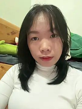 DoliceGirl2k online show from February 5, 3:33 am