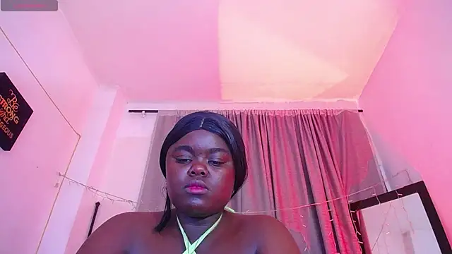 Snapshot of neighbor-ebony chatting on July 7, 3:31 am neighbor-ebony online show from July 7, 3:31 am