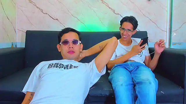 Snapshot of Wonka_1 chatting on February 14, 4:31 am Wonka 1 online show from February 14, 4:31 am