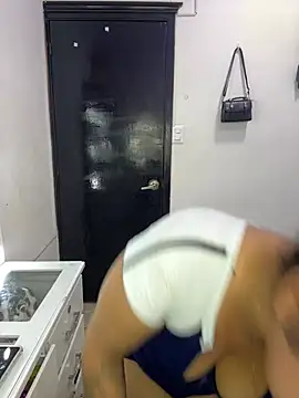 big booty girl online show from February 16, 1:24 am