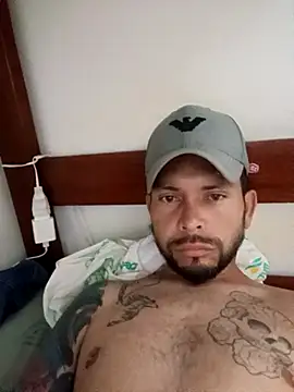 Snapshot of Branquinho-k chatting on February 8, 9:07 pm Branquinho-k online show from February 8, 9:07 pm