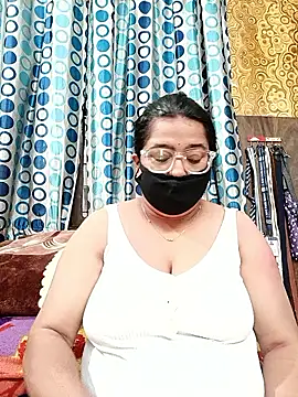 GangbangCouple online show from March 5, 11:50 am