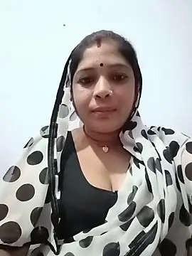 Snapshot of Horney_Bhabhi chatting on June 29, 1:00 pm Horney Bhabhi online show from June 29, 1:00 pm