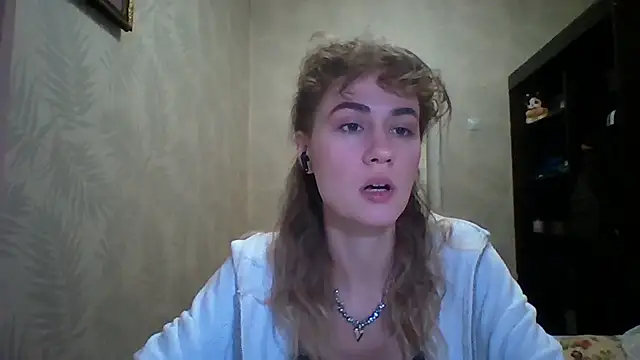 Snapshot of DeanneGilcher chatting on February 28, 3:24 pm DeanneGilcher online show from February 28, 3:24 pm