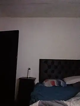 Sammi1995 online show from August 9, 9:14 am