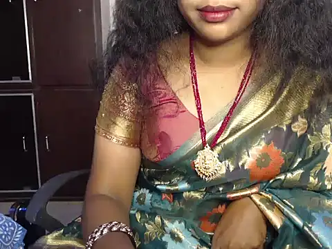 VixenNandhu online show from April 17, 6:00 pm