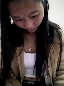 Snapshot of sen1199 chatting on February 10, 8:13 pm sen1199 online show from February 10, 8:13 pm