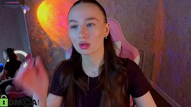 Snapshot of _Kiki_angel_ chatting on February 25, 1:59 am Kiki angel online show from February 25, 1:59 am