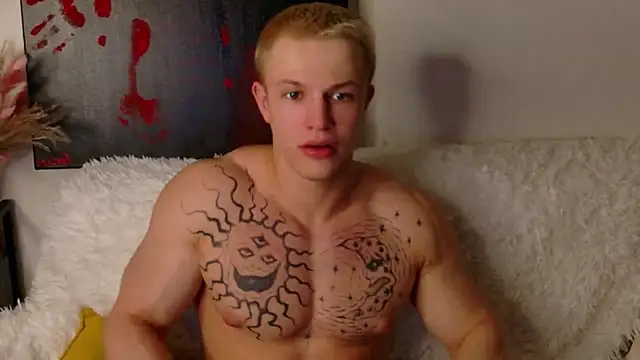 Snapshot of SterlingNoir chatting on February 12, 10:16 pm SterlingNoir online show from February 12, 10:16 pm