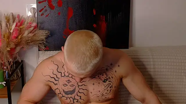 Snapshot of SterlingNoir chatting on February 26, 9:58 pm SterlingNoir online show from February 26, 9:58 pm