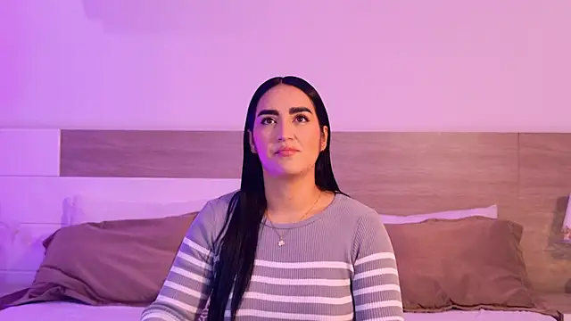 MaraGrief  online show from April 14, 11:27 am