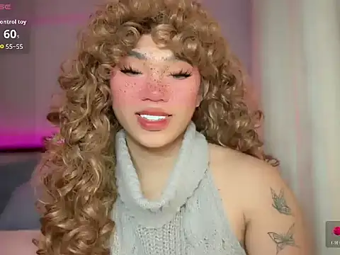 Kelly Mckinney online show from March 14, 9:37 am