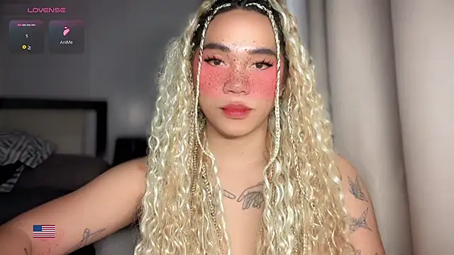 Kelly Mckinney online show from April 26, 5:43 pm