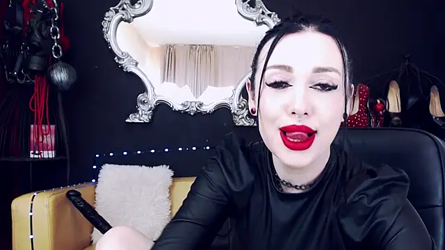 GoddessGeo online show from April 14, 3:18 pm