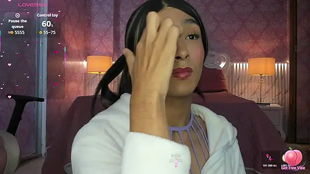 Snapshot of _AdharaSkinny chatting on February 8, 3:26 pm AdharaSkinny online show from February 8, 3:26 pm