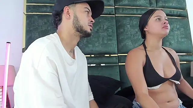 Snapshot of GaelyCoral chatting on February 27, 11:10 am GaelyCoral online show from February 27, 11:10 am