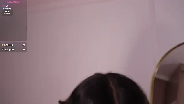 lara bombshell  online show from February 22, 9:35 pm