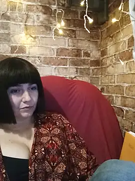 Snapshot of itismyhobby chatting on December 7, 9:11 pm itismyhobby online show from December 7, 9:11 pm