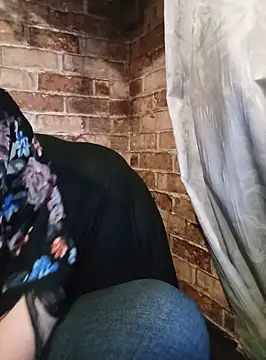 Snapshot of itismyhobby chatting on January 13, 9:42 pm itismyhobby online show from January 13, 9:42 pm