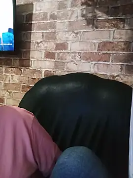 Snapshot of itismyhobby chatting on February 21, 7:54 pm itismyhobby online show from February 21, 7:54 pm