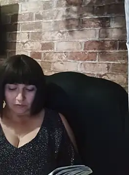 Snapshot of itismyhobby chatting on October 2, 10:17 pm itismyhobby online show from October 2, 10:17 pm