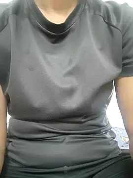 Snapshot of Fantasy_Queen94 chatting on February 10, 2:10 pm Fantasy Queen94 online show from February 10, 2:10 pm