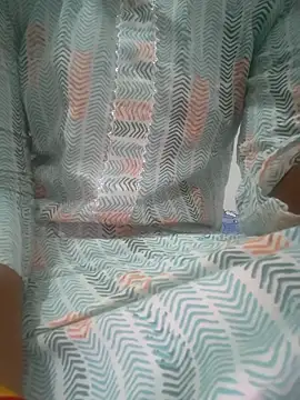 Snapshot of Fantasy_Queen94 chatting on February 19, 1:18 pm Fantasy Queen94 online show from February 19, 1:18 pm