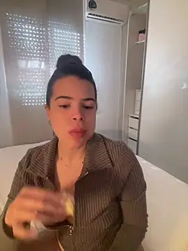 Snapshot of Brigitte01 chatting on March 19, 8:40 am Brigitte01 online show from March 19, 8:40 am