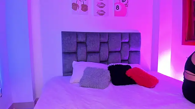 Madison Rosee online show from March 5, 11:28 am