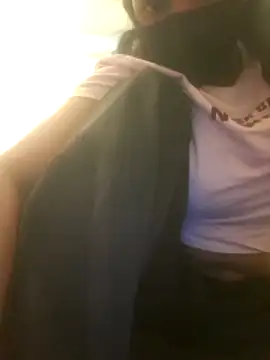 Snapshot of SexyAngel43 chatting on March 19, 10:30 am SexyAngel43 online show from March 19, 10:30 am