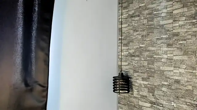 ASHLEY COLLINS1 online show from April 4, 1:41 pm