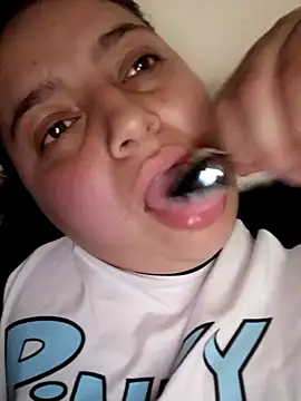 Snapshot of MajoArias chatting on March 2, 5:08 am MajoArias online show from March 2, 5:08 am