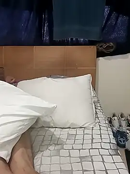 Snapshot of baby_22cm chatting on February 15, 7:54 pm baby 22cm online show from February 15, 7:54 pm