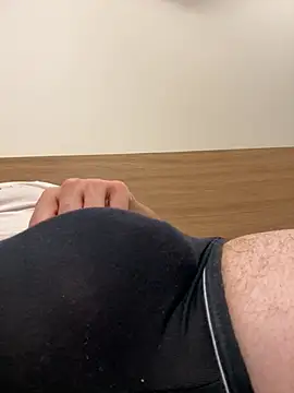 Snapshot of PeneSpessoUncut chatting on February 14, 10:50 pm PeneSpessoUncut online show from February 14, 10:50 pm